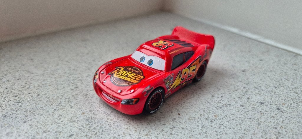 Disney Pixar Cars Lightning McQueen Rust-Eze, Ophalen of Verzenden, Gebruikt