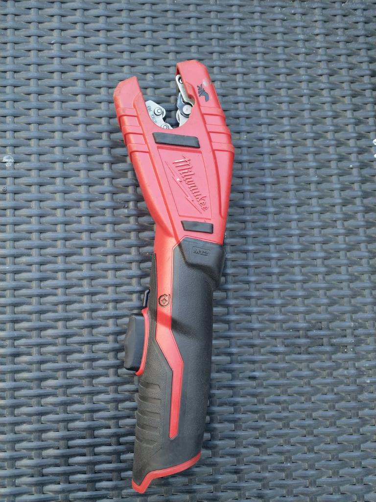 Milwaukee M12 pijpsnijder Body, Ophalen of Verzenden