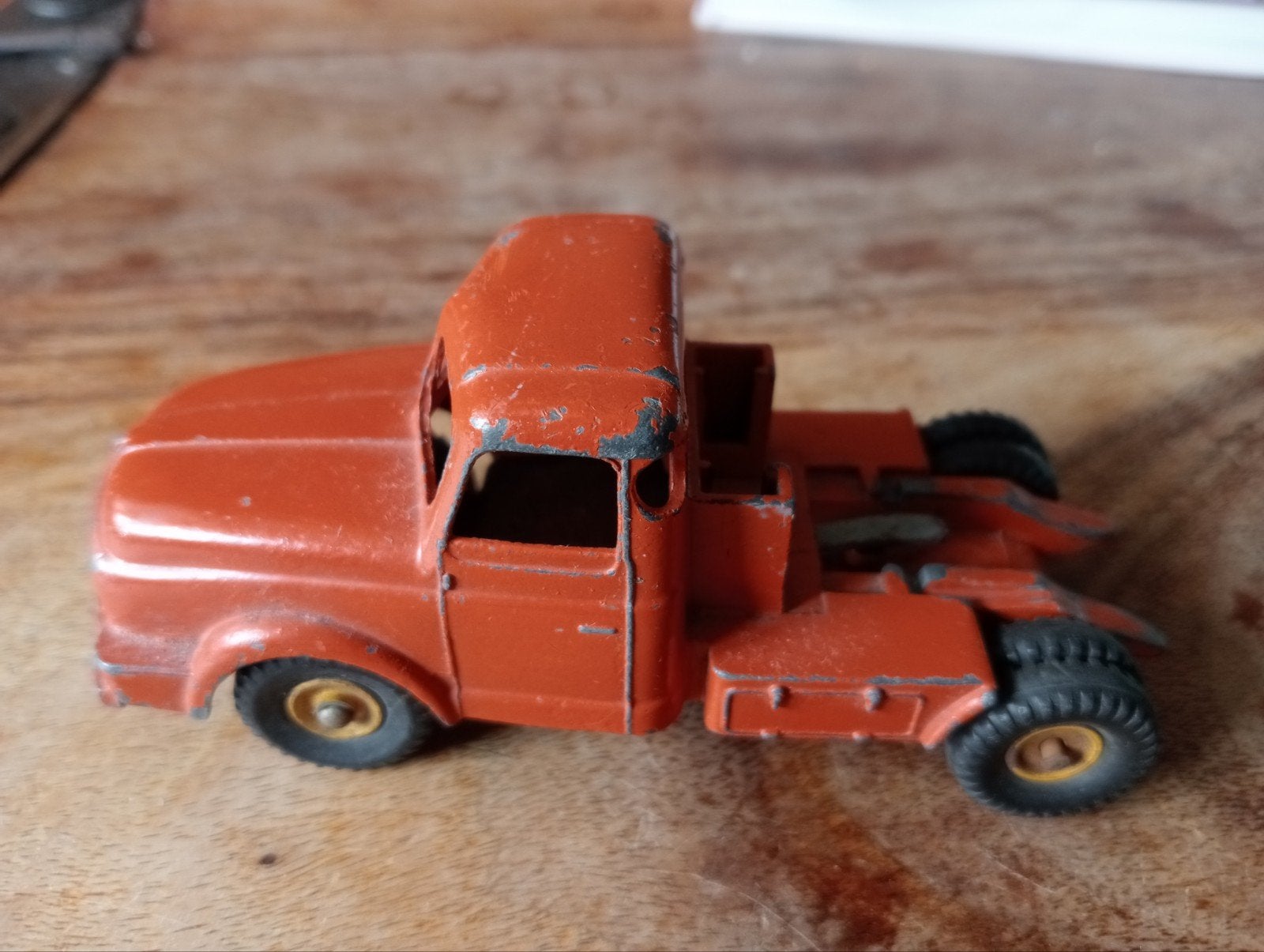 dinky supertoys nummer 36  Willeme truck, Hobby en Vrije tijd, Modelauto's | 1:50, Ophalen of Verzenden, Gebruikt, Bus of Vrachtwagen