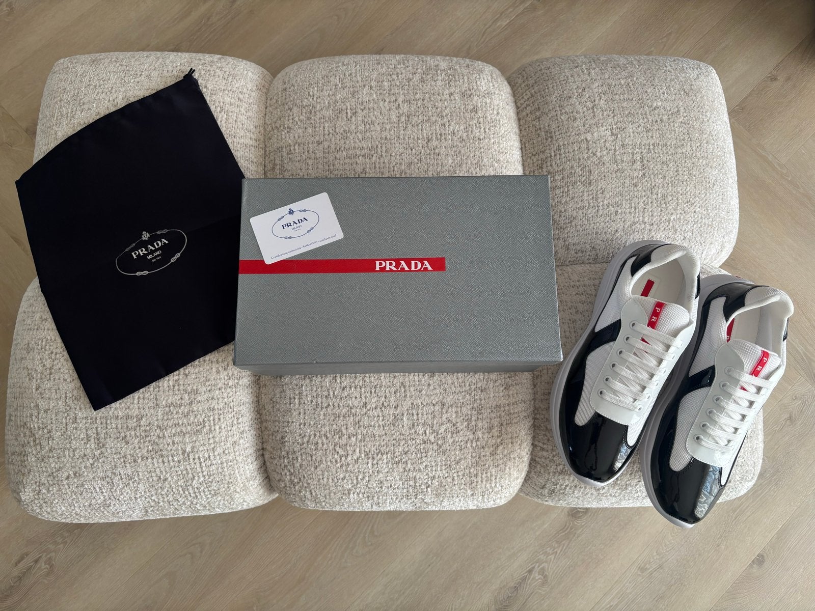 Prada cups, Zwart, Nieuw, Ophalen of Verzenden, Sneakers of Gympen