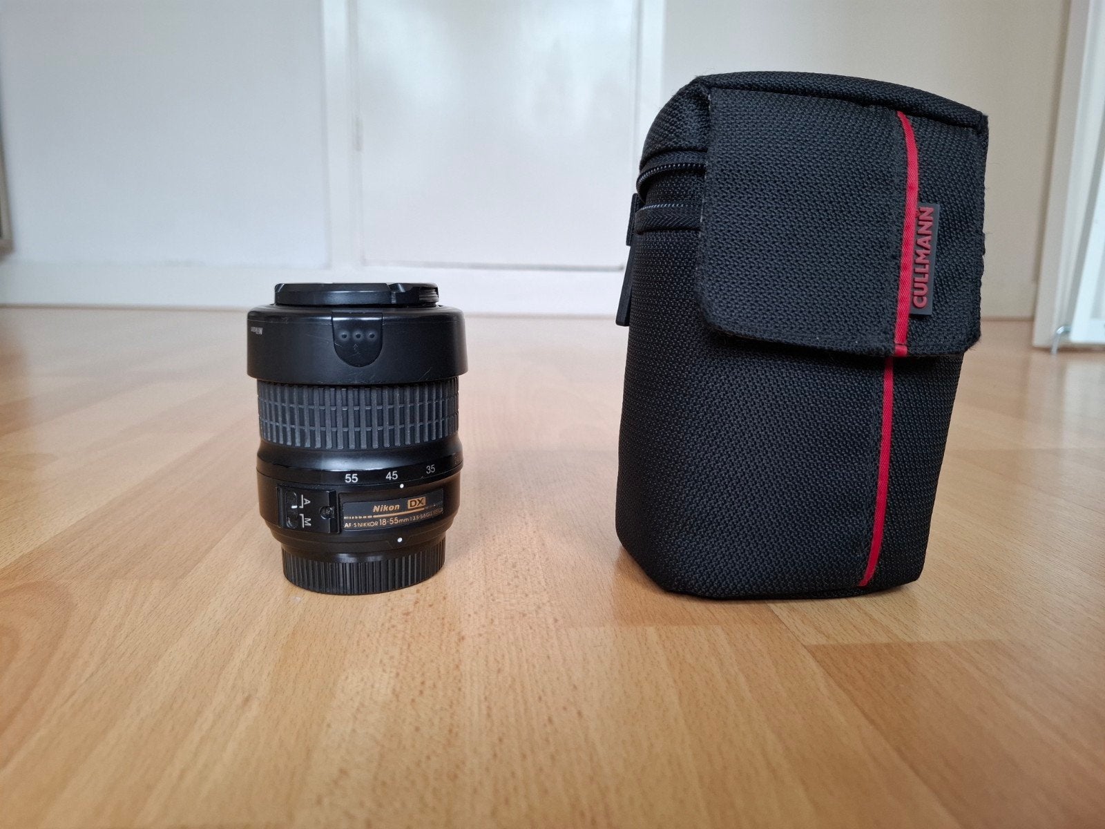 Nikon DX AF-S Nikkor 18-55mm lens met Cullmann tas, Audio, Tv en Foto, Ophalen, Nikon, Zo goed als nieuw, Zoom