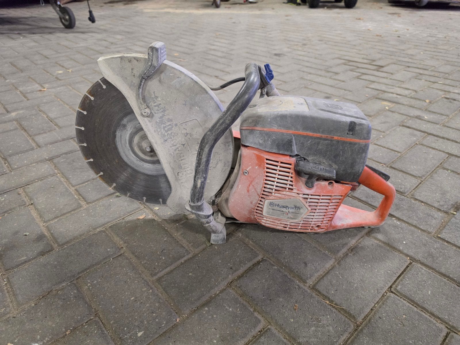 Husqvarna Motorslijper 350mm, Gebruikt, 70 mm of meer, Overige typen, Ophalen of Verzenden