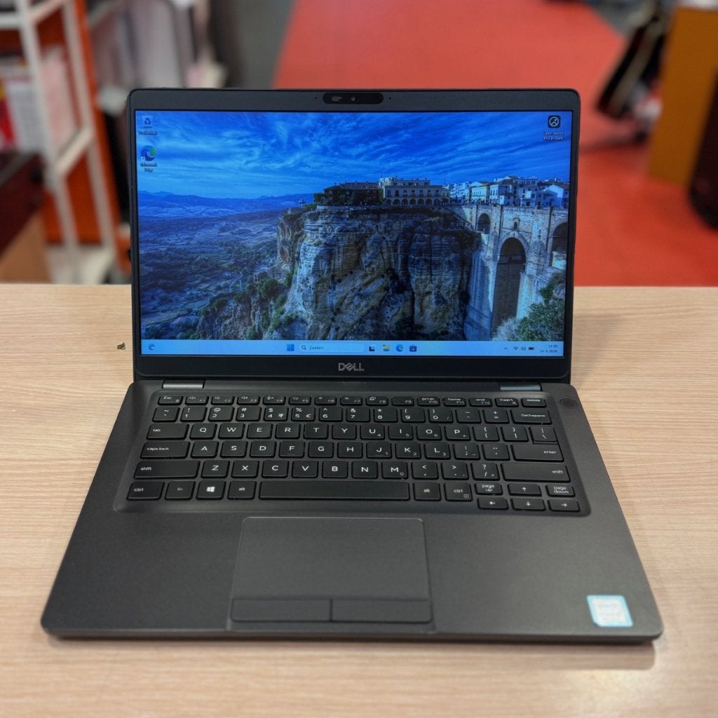Dell Latitude 5300 8e gen i5 laptop | 8Gb - 128Gb SSD- W11, Dell, Zo goed als nieuw, Support@Dell.com, One Dell Way
Round Rock, TX 78682
United States