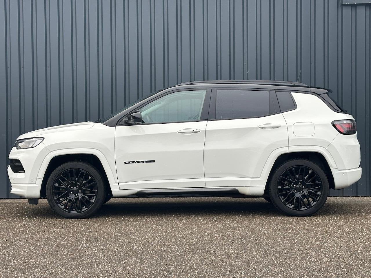 Jeep Compass 1.3T 4XE 240pk EAWD Aut S Leer | DAB | 4 x 4 |, Automaat, Stof, 4 cilinders, 179 pk