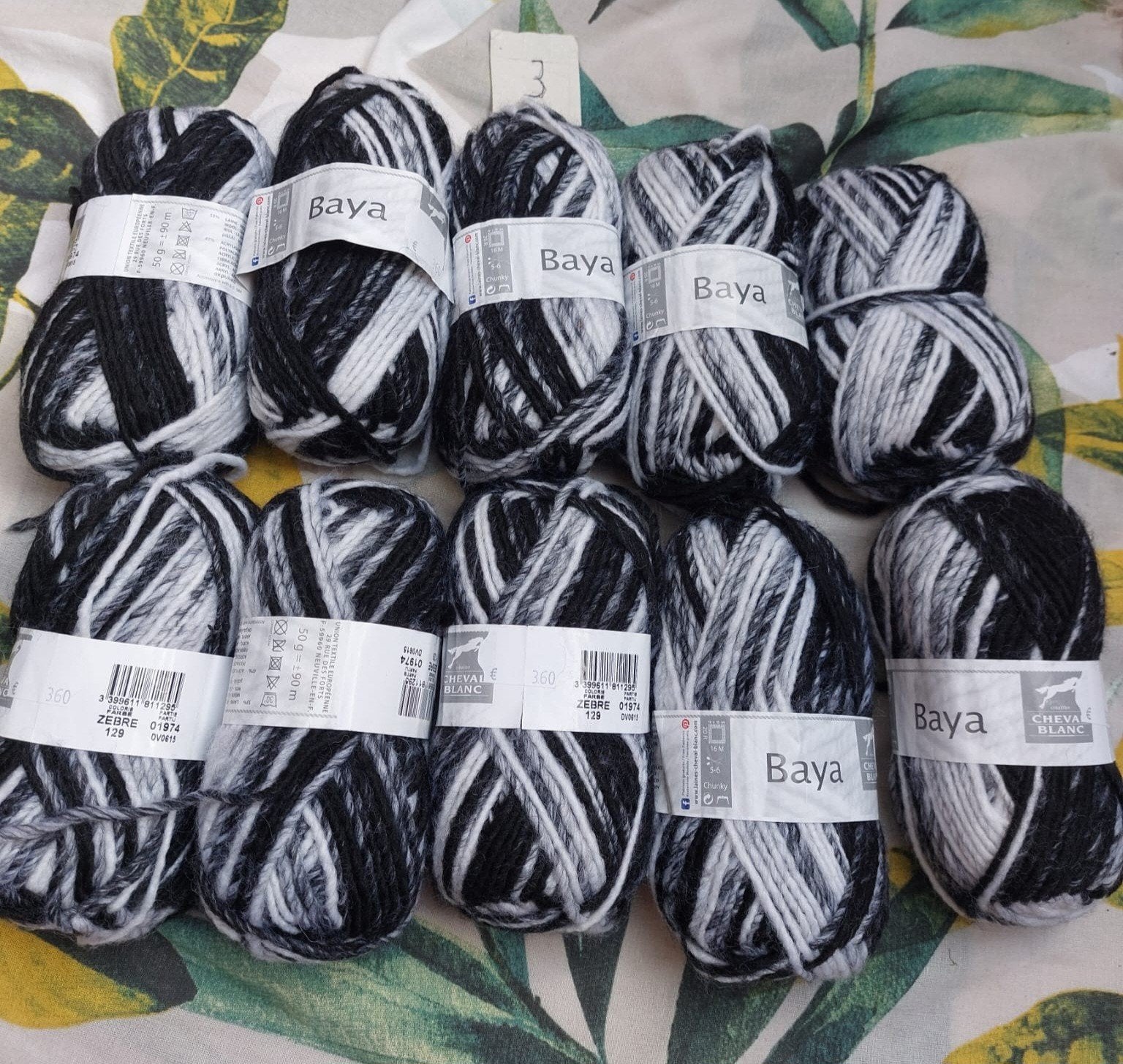 10 bollen wol zwart/wit gemêleerd (Baya), Ophalen of Verzenden, Nieuw, Breien of Haken, Wol of Garen