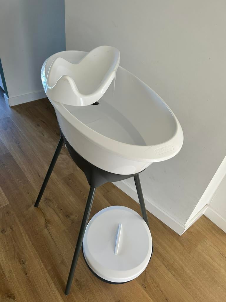 Luma babybad set wit/grijs, Gebruikt, Badje, Standaard, Ophalen