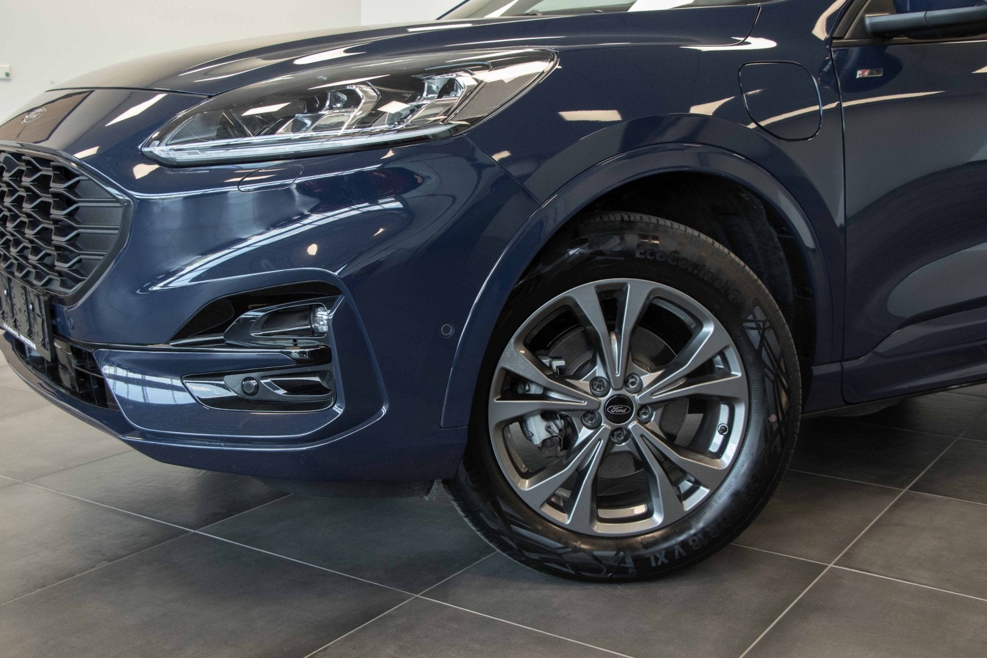 Ford Kuga 2.5 PlugIn Hybrid ST-Line X |Voorruit verwarming |, Auto's, Gebruikt, Zwart, Blauw, Bedrijf