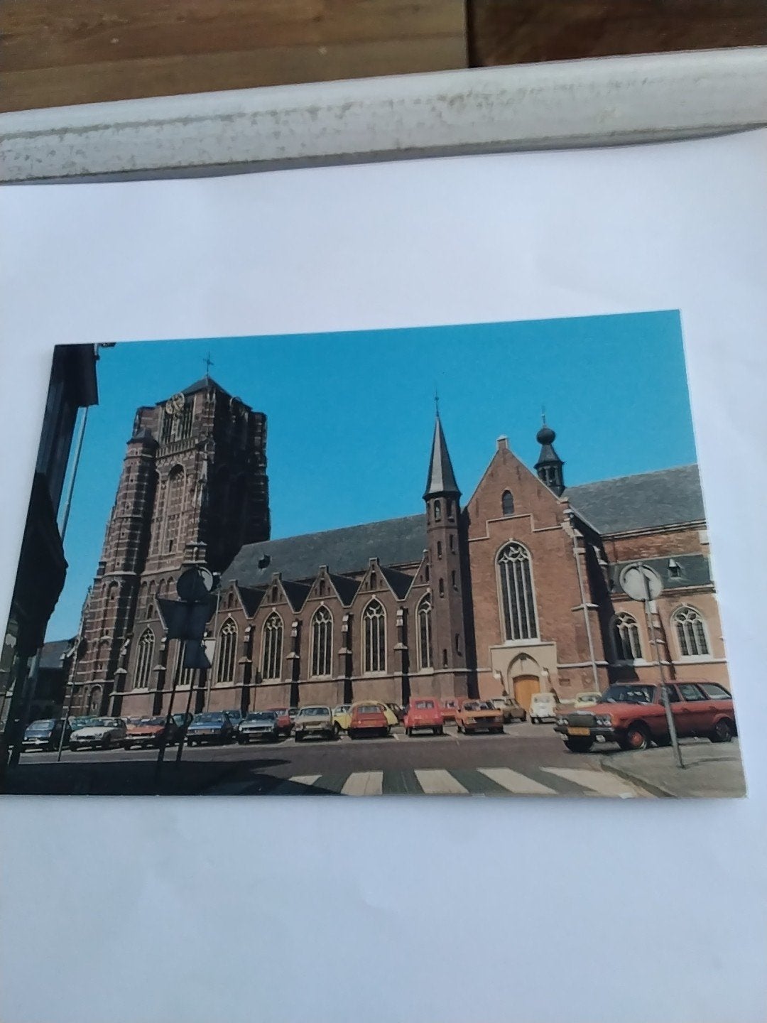 Ansichtkaart Oosterhout St. Jansbasiliek 15e eeuw, Verzamelen, Ophalen of Verzenden, 1980 tot heden, Ongelopen, Noord-Brabant