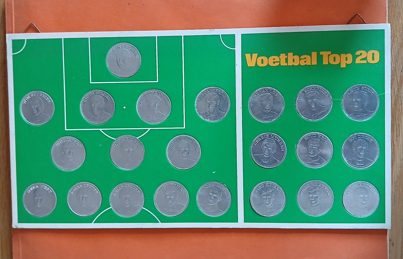Voetbal Top 20 Muntenbord - 1970- Zeldzame Collectie, Verzamelen, Ophalen of Verzenden, Gebruikt