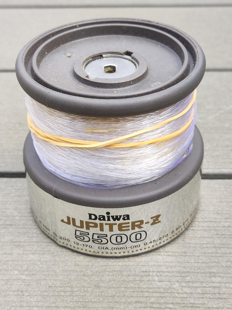 Daiwa Jupiter Z 5500 Molen - Reserve Spoel, Ophalen of Verzenden, Gebruikt, Molen
