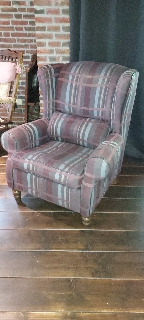 Klassieke wing chair, Huis en Inrichting, Ophalen, Gebruikt, 75 tot 100 cm