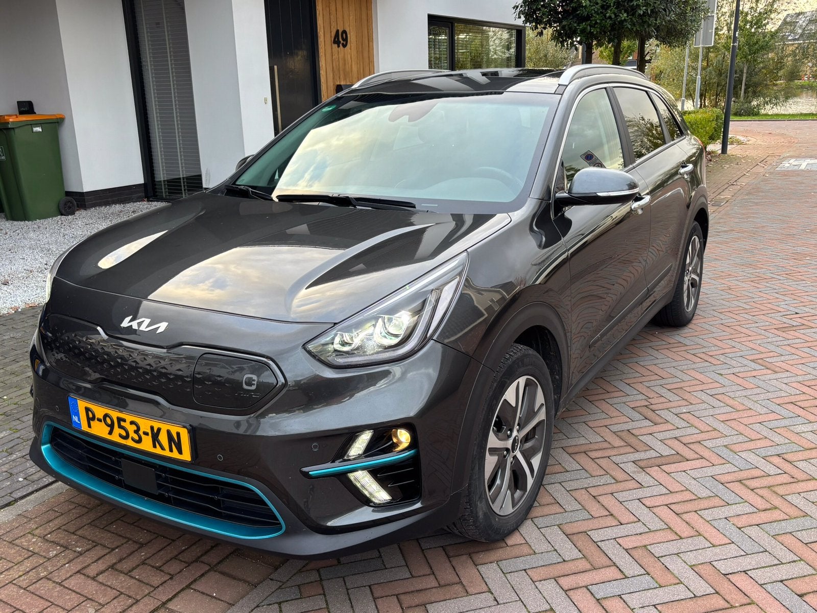 Kia Niro Dynamic line Elektrisch 204pk Aut 2022 Grijs, 1712 kg, 31 min, Origineel Nederlands, Elektrisch