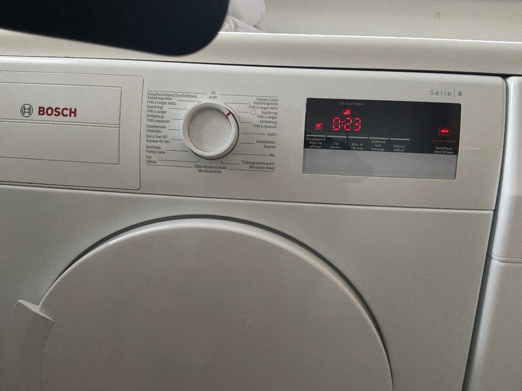 Wasdroger, Witgoed en Apparatuur, Ophalen, 6 tot 8 kg, Gebruikt, Luchtafvoer