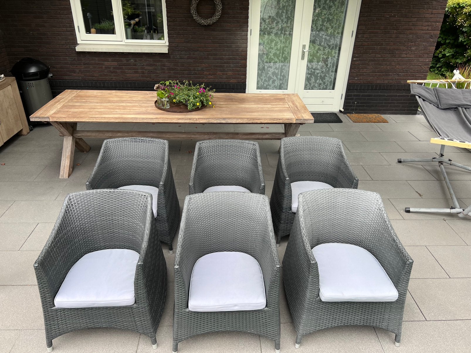 6 gevlochten wickerstoelen met kussens in goede staat, Ophalen, 6 zitplaatsen, Zo goed als nieuw, Wicker