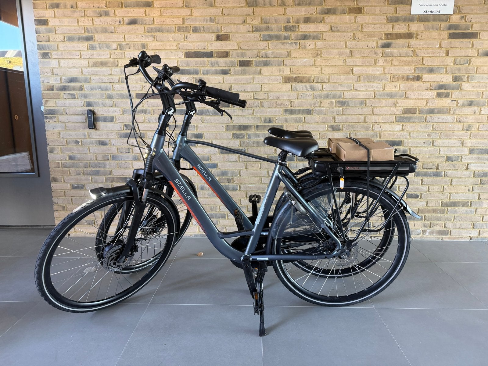 Stella elektrische fiets, zo goed als nieuw, Fietsen en Brommers, Ophalen, Zo goed als nieuw