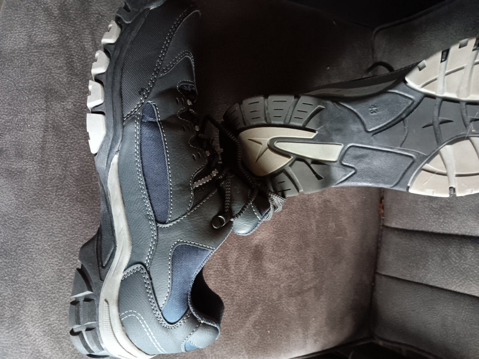 nieuw wandelschoenen m43, Carnaval, Maat 42/44 (L), Nieuw, Ophalen of Verzenden