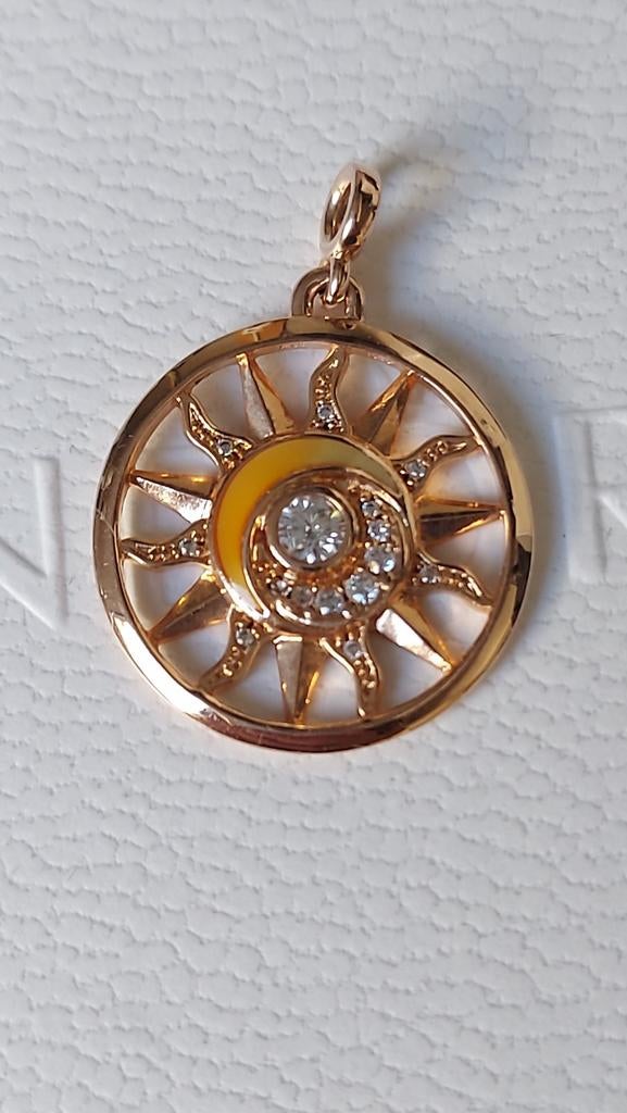 Originele Pandora Essence Me bedel medaillon zon, Sieraden, Tassen en Uiterlijk, Kettinghangers, Nieuw, Ophalen of Verzenden, Hart