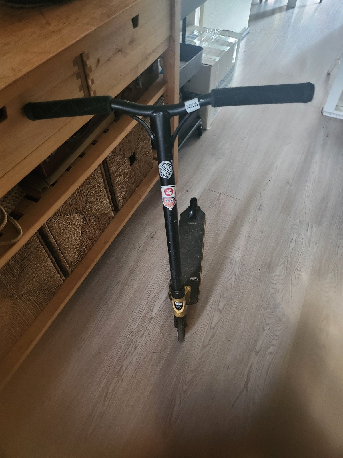 NKD Fuel V4 Stuntstep - Goud/Zwart, Fietsen en Brommers, Ophalen, Gebruikt, Gewone step, NKD