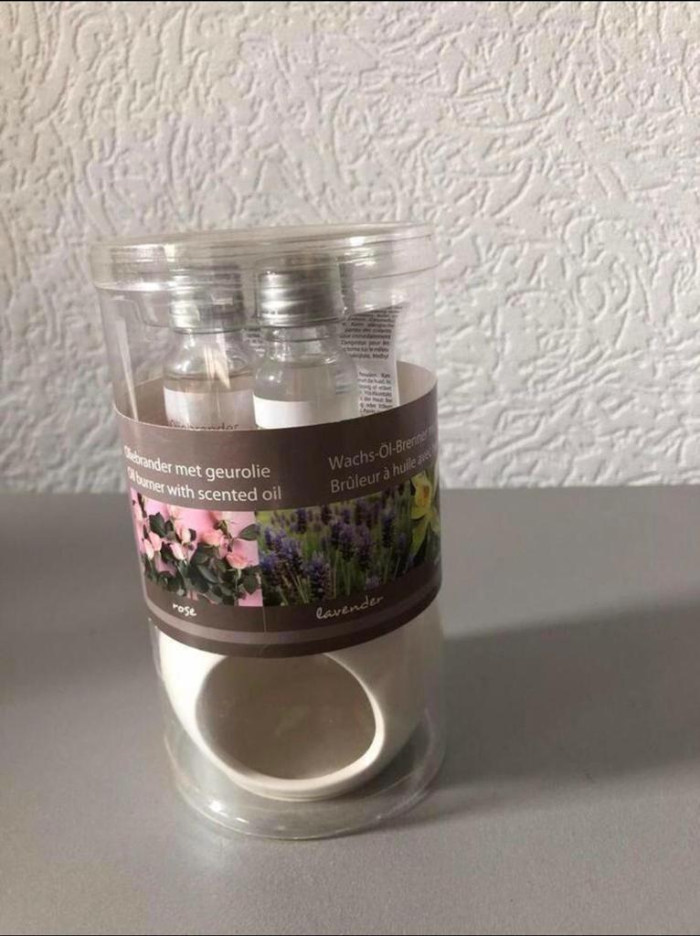 Oliebrander met 3 geurolie - wit, Kunststof, Wit, Ophalen of Verzenden, Zo goed als nieuw