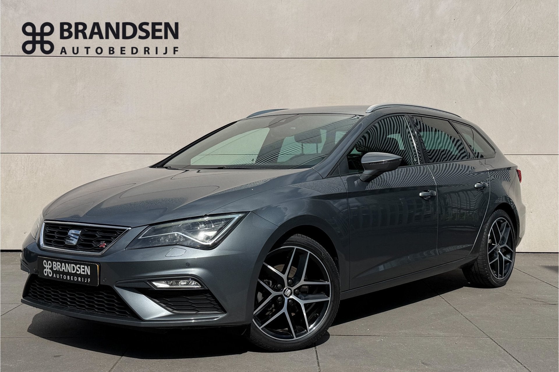 SEAT Leon ST 1.4 EcoTSI FR Business Intense Full LED-18"-Dig, Stof, Gebruikt, 4 cilinders, Leon