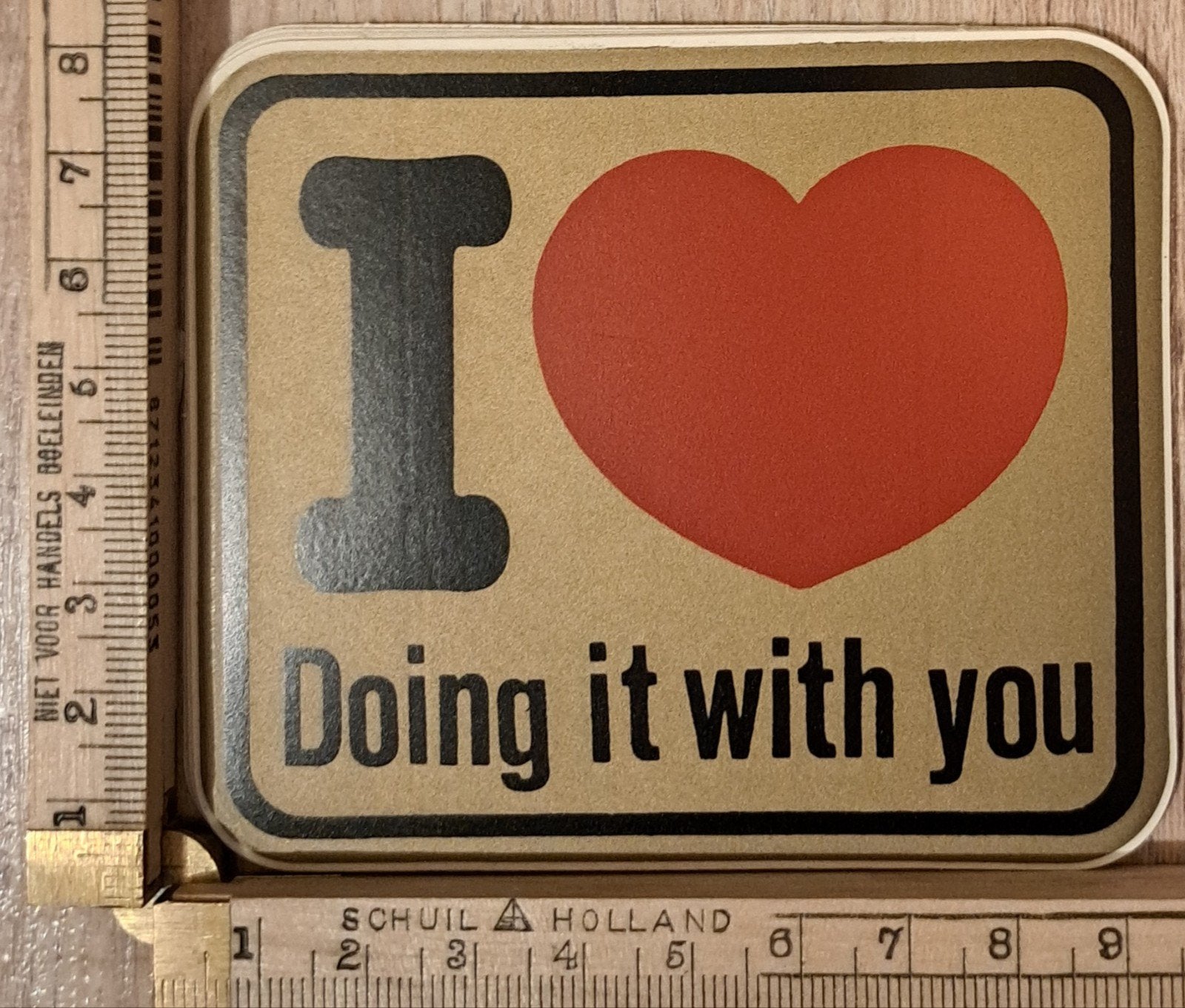 Vintage goudkleurige autosticker I love doing it with you, Ophalen of Verzenden, Zo goed als nieuw, Auto of Motor