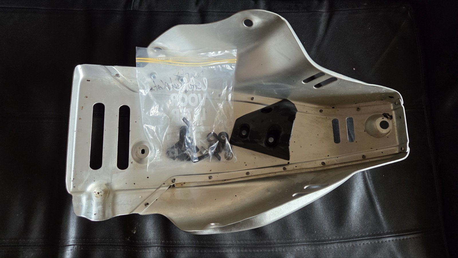 Ducati Desert X OEM Motorbeschermer / Carterplaat, Ophalen of Verzenden, Gebruikt