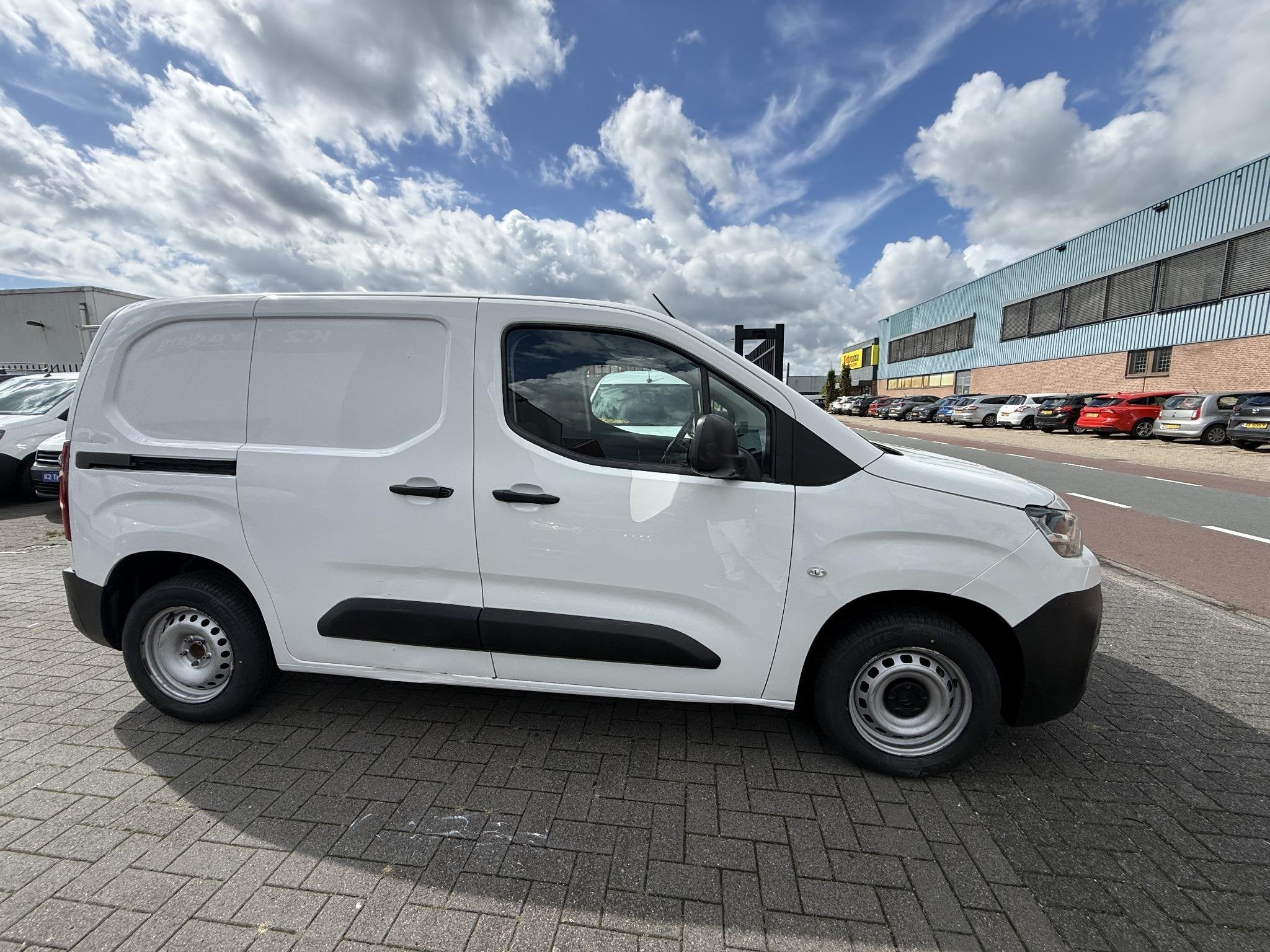 Citroen Berlingo 1.2 PureTech Club, Auto's, Voorwielaandrijving, Stof, Euro 6, 1199 cc