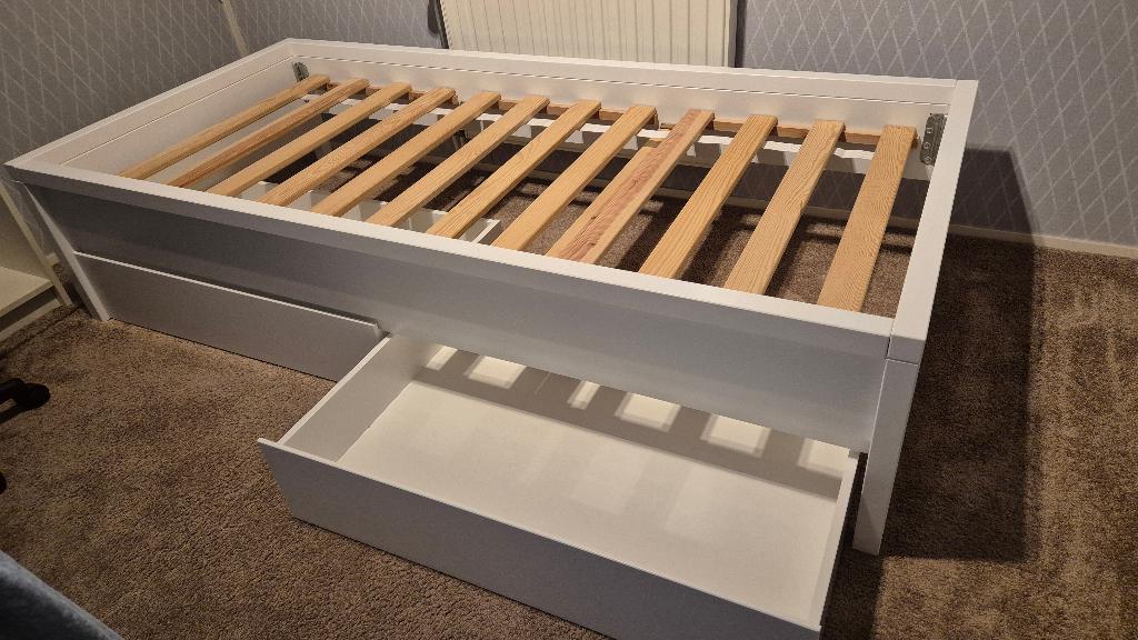 Wit eenpersoonsbed Bopita met lades 90x200, Ophalen, 90 cm, Eenpersoons, Wit