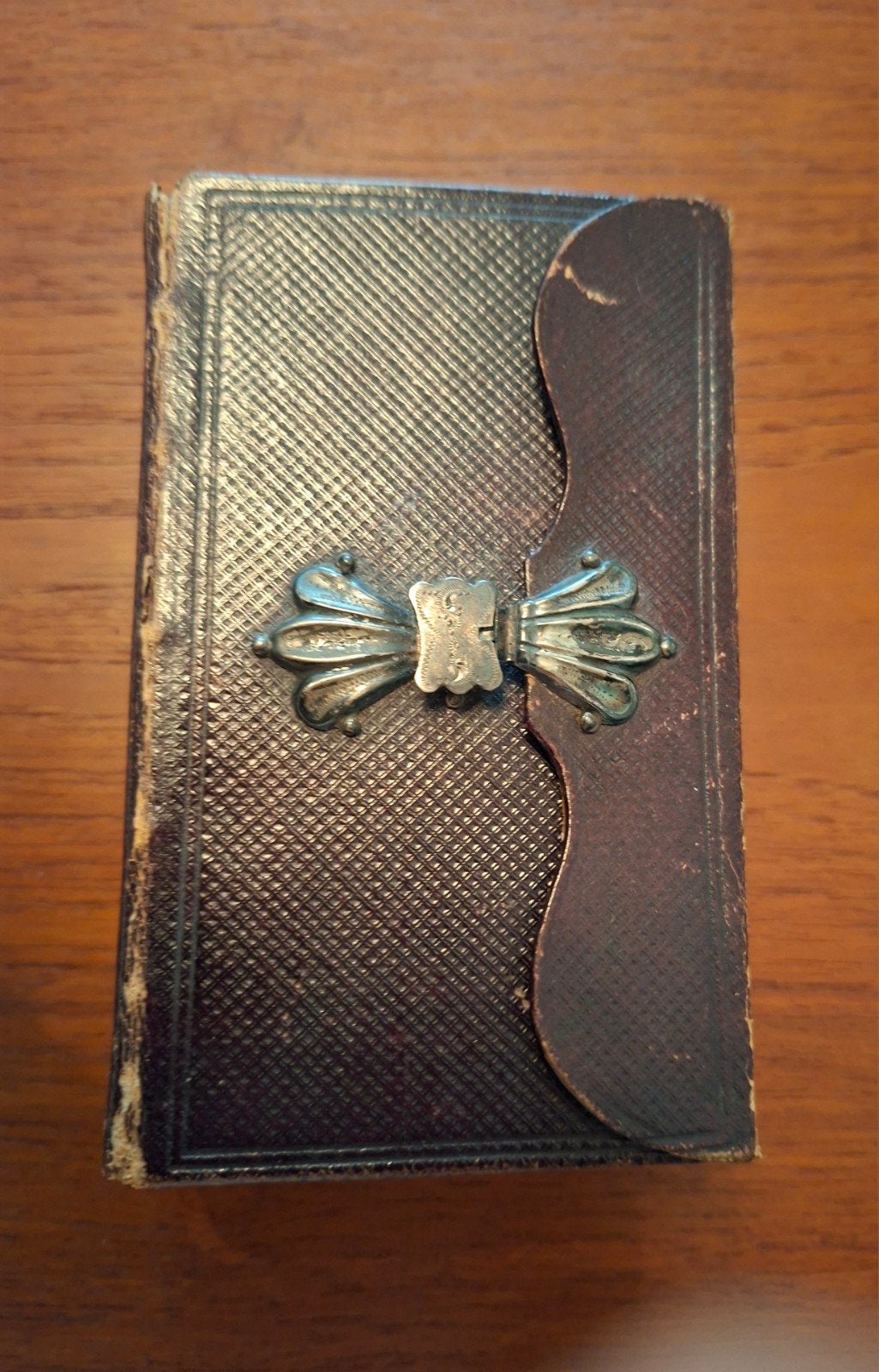 Bijbeltje met zilveren slot "het nieuwe testament" 1875, Ophalen of Verzenden