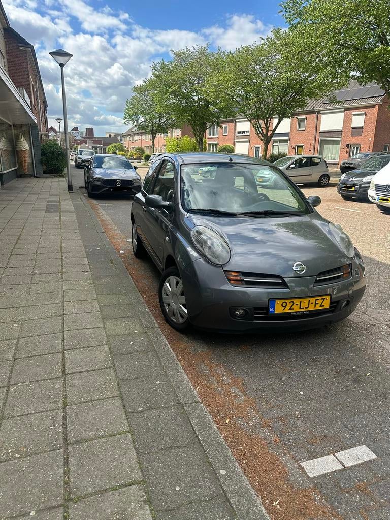 Nissan Micra 1.2 59KW 3DR 2003 Grijs, Auto's, Voorwielaandrijving, 31 €/maand, 4 cilinders, Origineel Nederlands