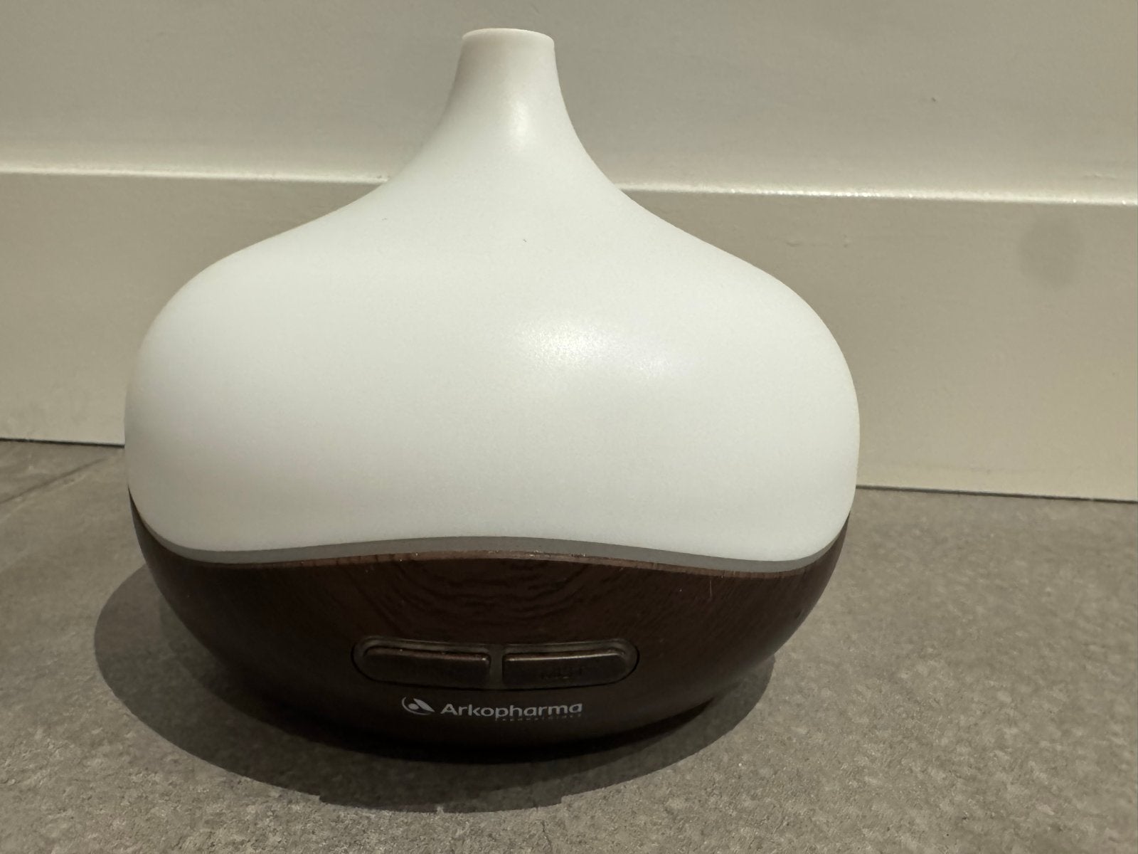 ArkoPharma Aroma Diffuser - Wit/Houtlook, Gebruikt, Kunststof, Ophalen of Verzenden, Modern