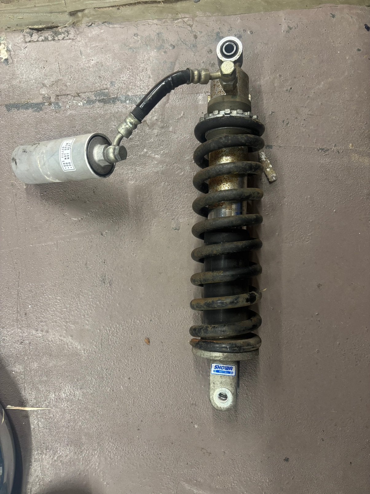 Honda Africa Twin 750 achterveer, Ophalen of Verzenden, Gebruikt