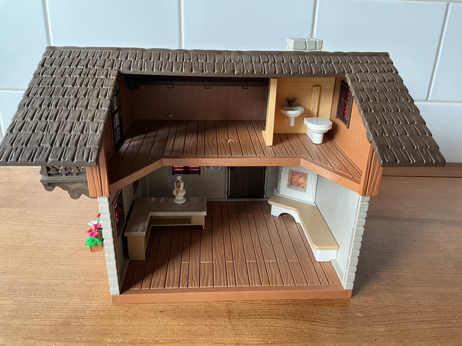 Foto 17 van PLAYMOBIL UTGEBREIDE COUNTRY ALPENHUT 🍺 🪗 SUPER LEUK !!