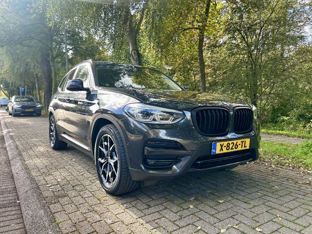 BMW X3 Xdrive30e 292pk Aut 2020 Sophistograu Plug-in Hybride, Automaat, 1998 cc, Stof, Zwart