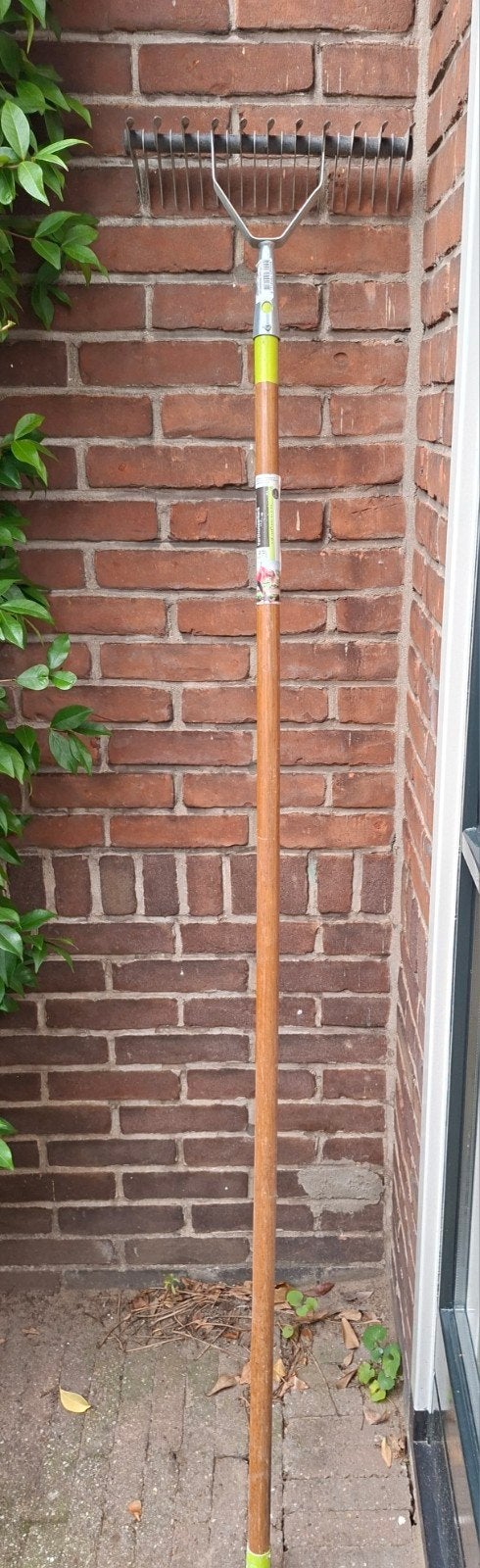 Verticuteerhark - nauwelijks gebruikt, ca. 180 cm, Ophalen, Zo goed als nieuw, Hark, Intratuin