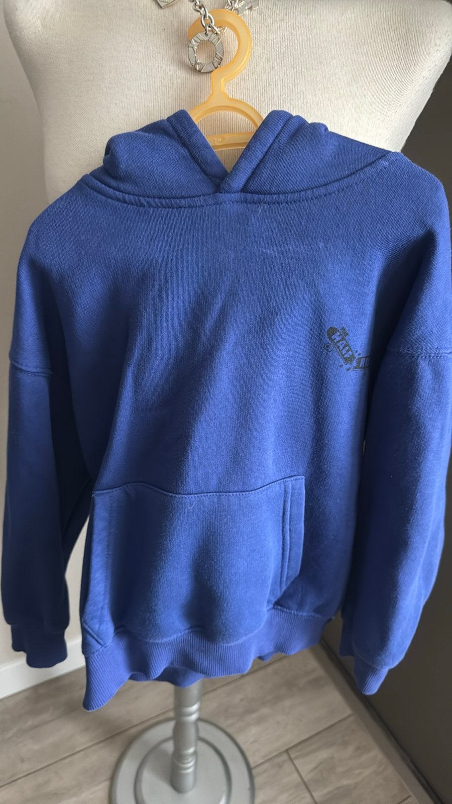 Blauwe Zara hoodie voor jongens - Maat 122 (7 jaar), Kinderen en Baby's, Kinderkleding | Maat 122, Ophalen of Verzenden, Gebruikt