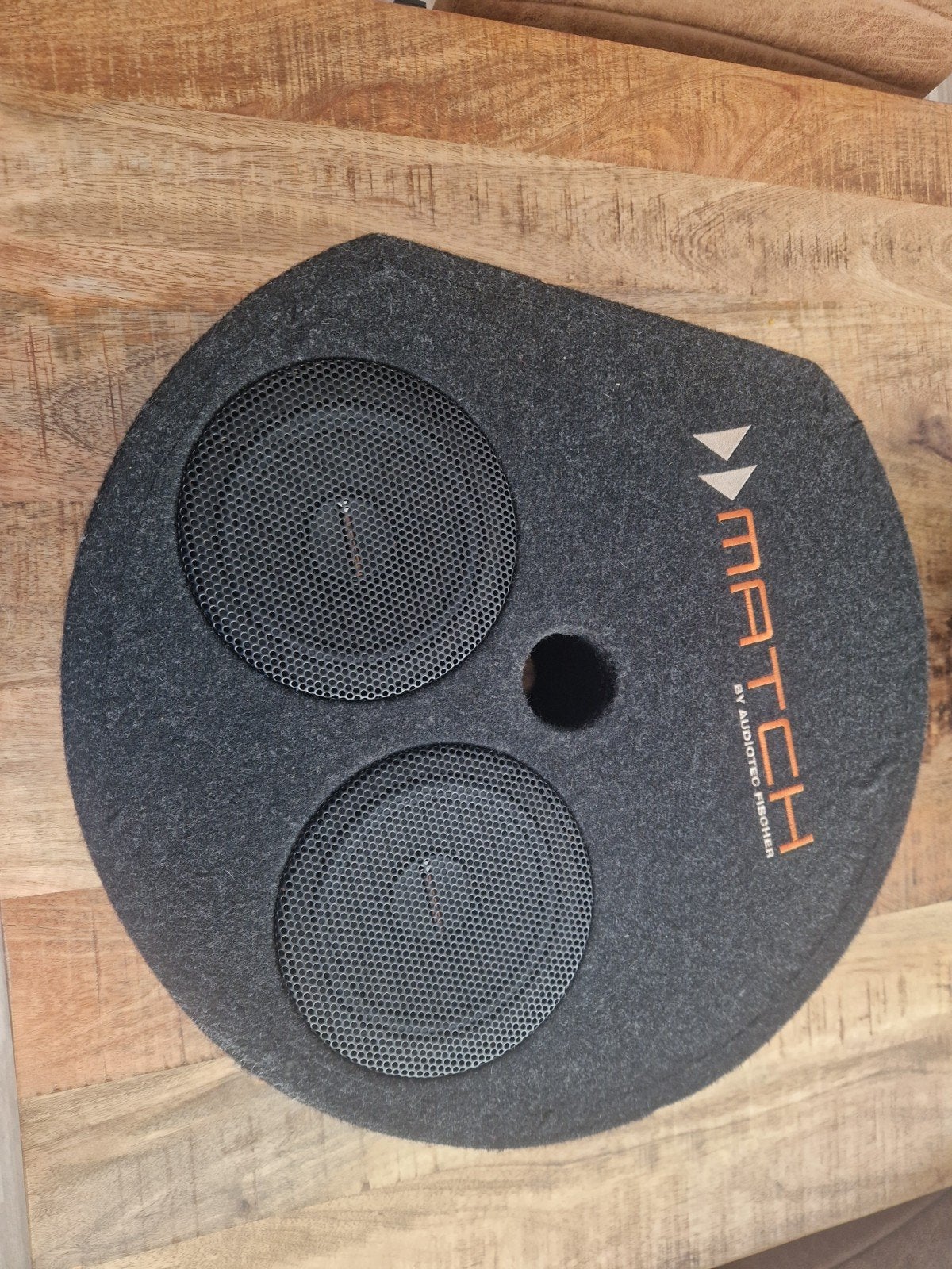 Subwoofer reserve wiel audiotec fischer, Audio, Tv en Foto, Overige Audio, Tv en Foto, Ophalen of Verzenden, Gebruikt