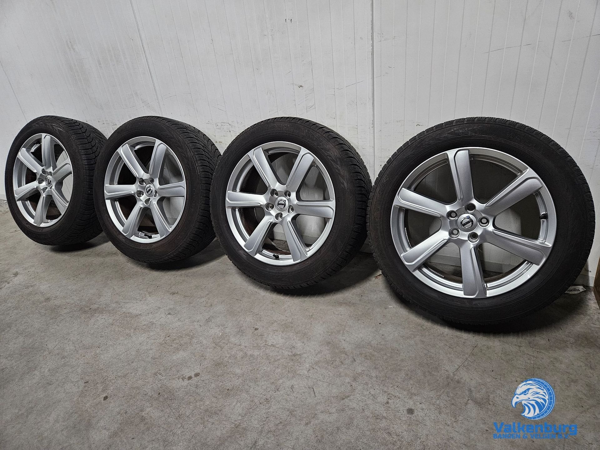 6-7mm! Originele Volvo XC90 XC60 XC40 Turbine Silver 19 inch, 19 inch, Gebruikt, -, -