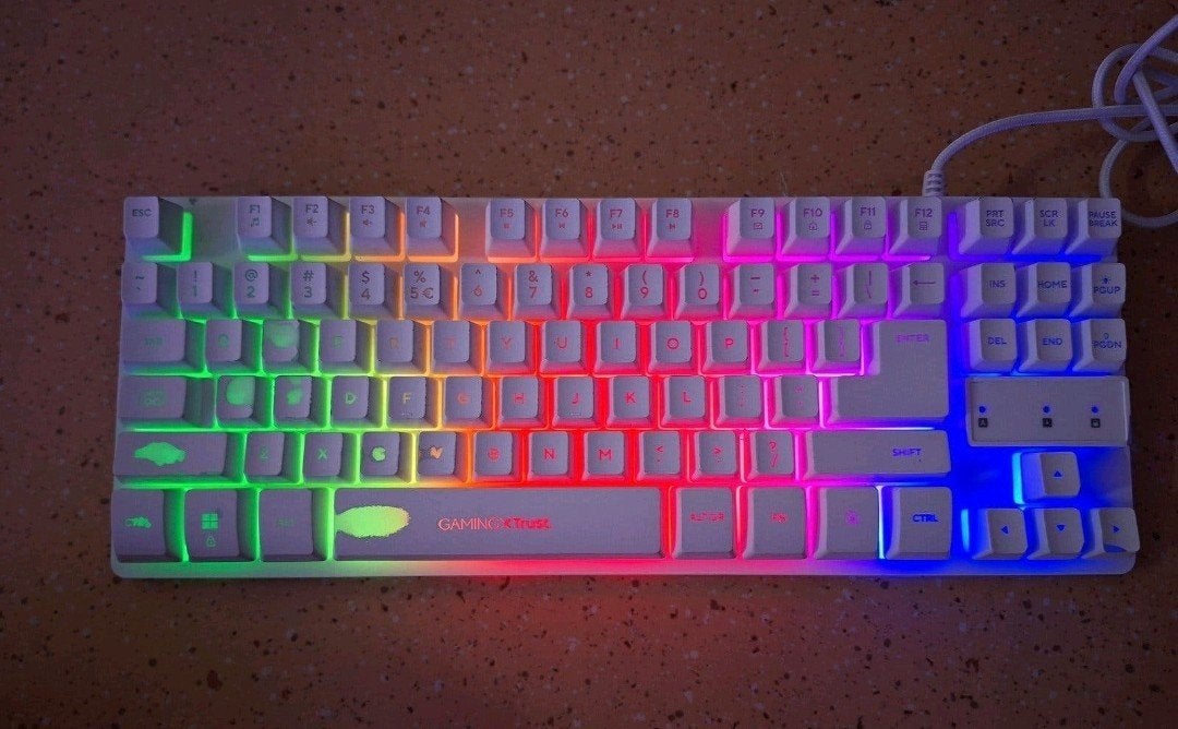 Trust GXT Thado Gaming Keyboard Met Verlichting, Computers en Software, Toetsenborden, Gebruikt, Gaming toetsenbord, Ophalen of Verzenden