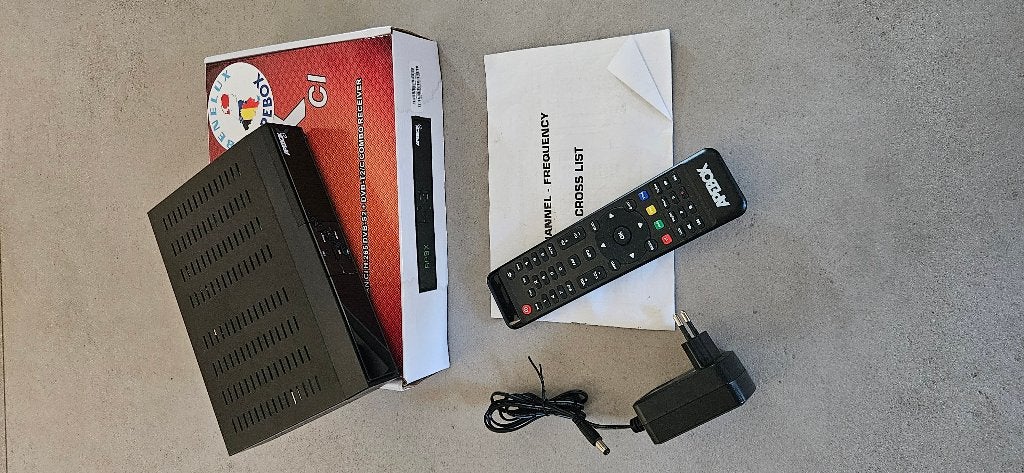 Satelliet ontvanger Apebox C1, Ophalen of Verzenden, Zo goed als nieuw