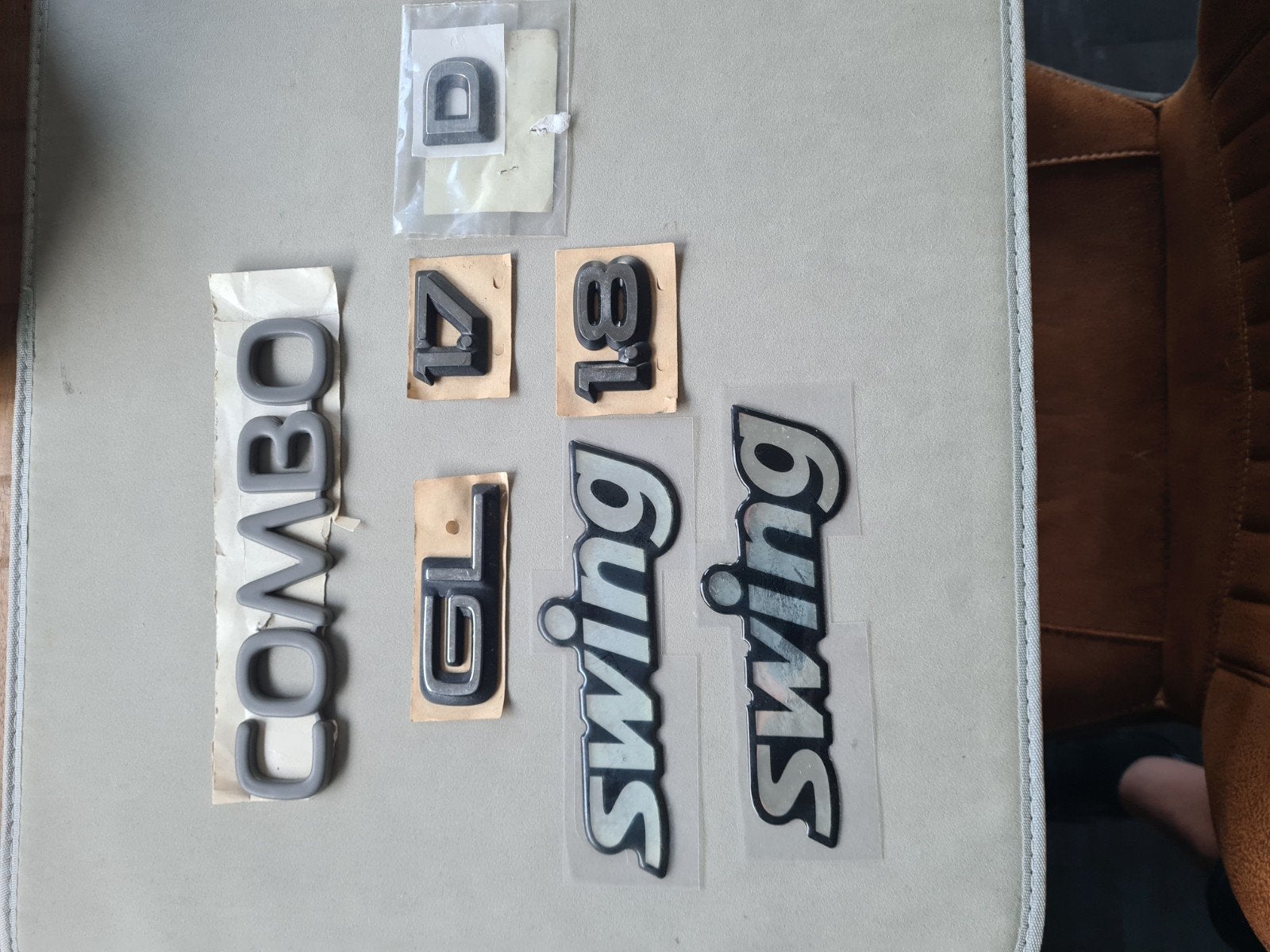 Diverse ongebruikte Opel emblemen, Ophalen of Verzenden, Nieuw, Opel