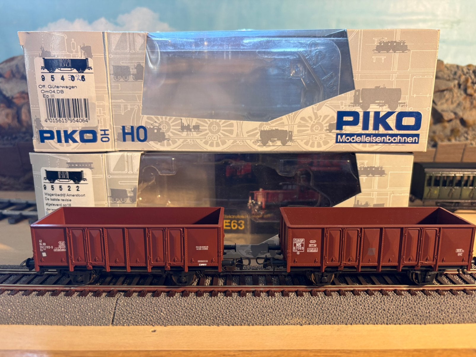 Piko 2x hoge bakwagen NS, Gelijkstroom, Verzenden, Wagon, Piko