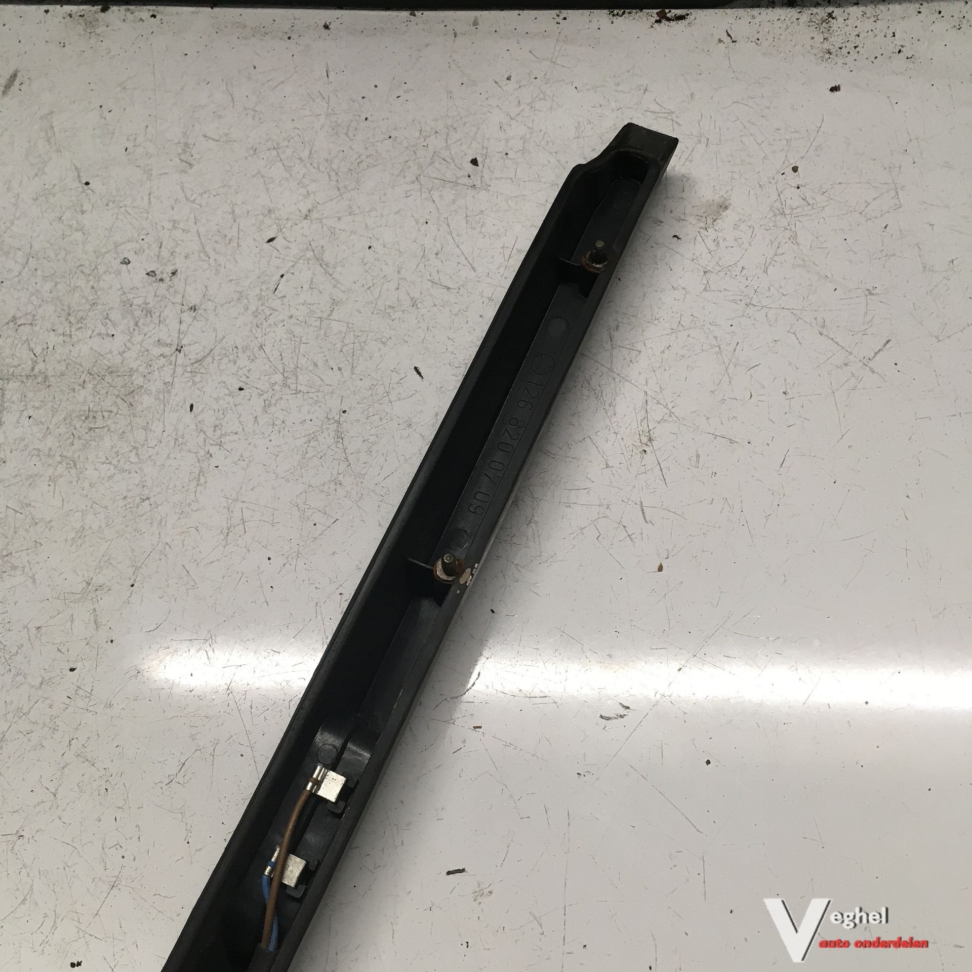 Mercedes W126   1986    Kofferbaklijst met kentekenverlichti, Gebruikt, -, -, Ophalen of Verzenden