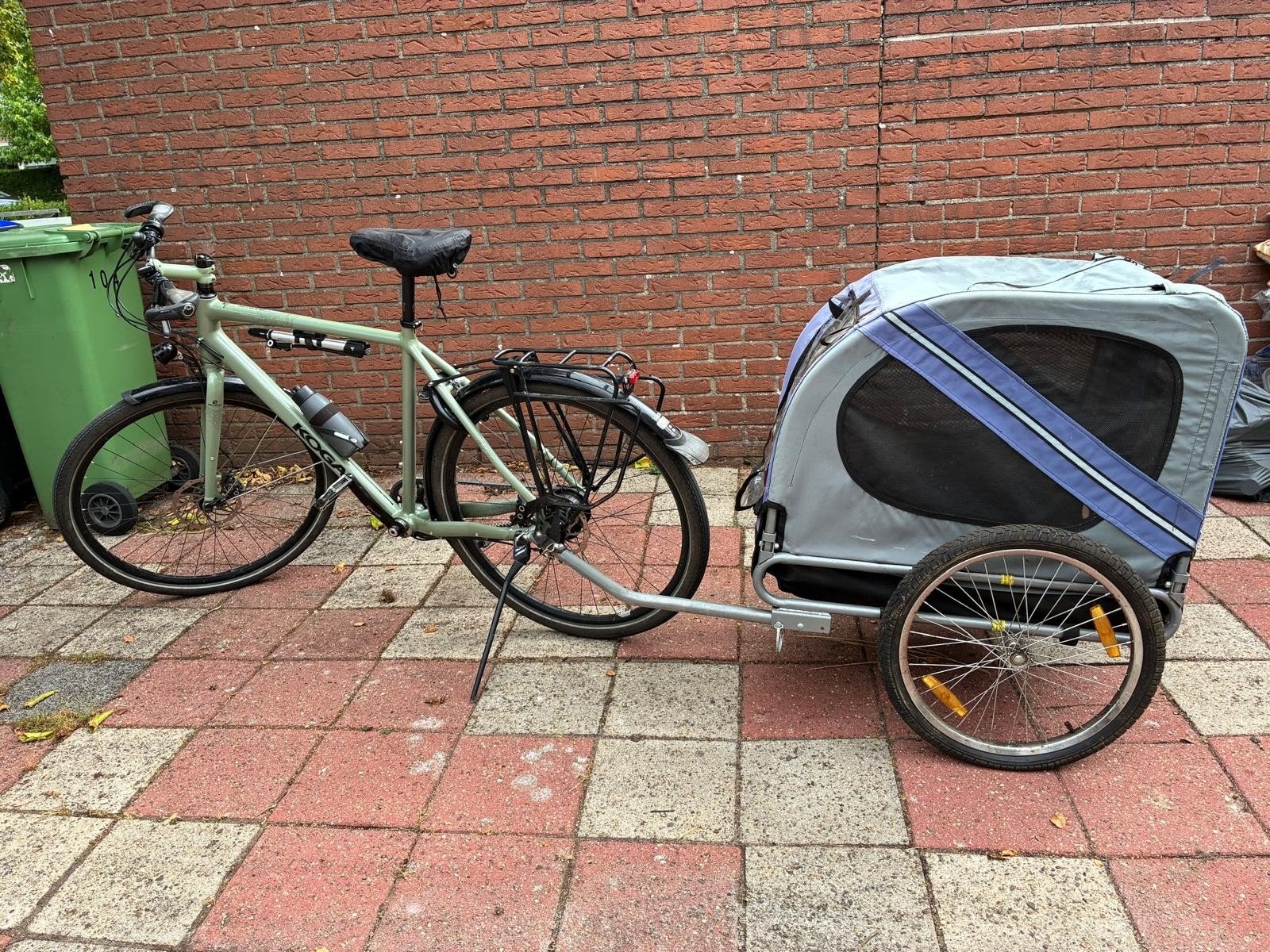 Mooie XL fietskar - Hondenkar - Goede staat, Ophalen, Opvouwbaar, 20 tot 40 kg, Zo goed als nieuw