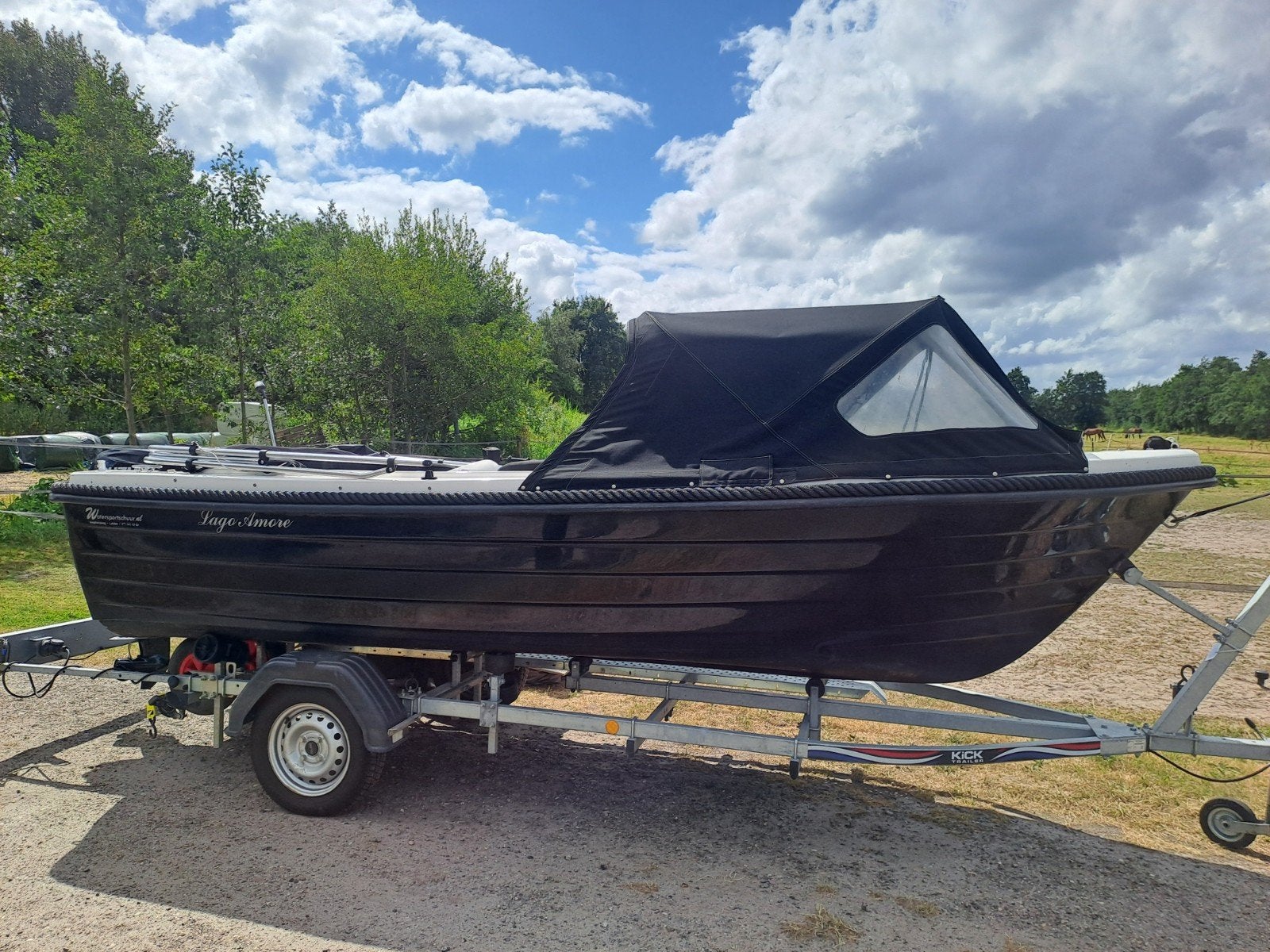 Lago Amore 475 Suzuki 15 pk 2023, Lago Amore, Ophalen of Verzenden, Zonnedek, Buitenboordmotor
