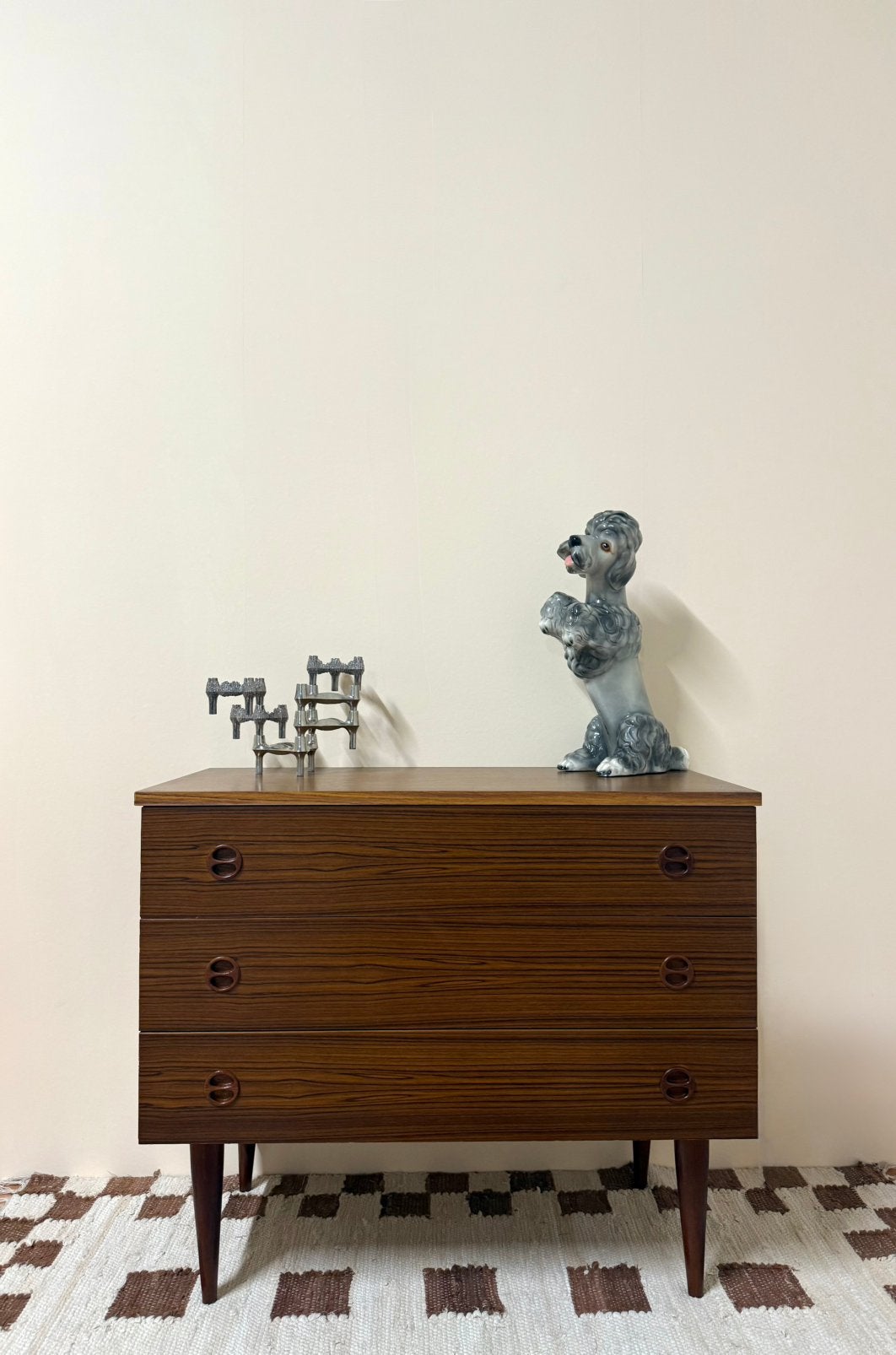 Vintage ladekast fineer deens design retro dressoir wandkast, Vintage, 50 tot 100 cm, Zo goed als nieuw, Met lade(s)