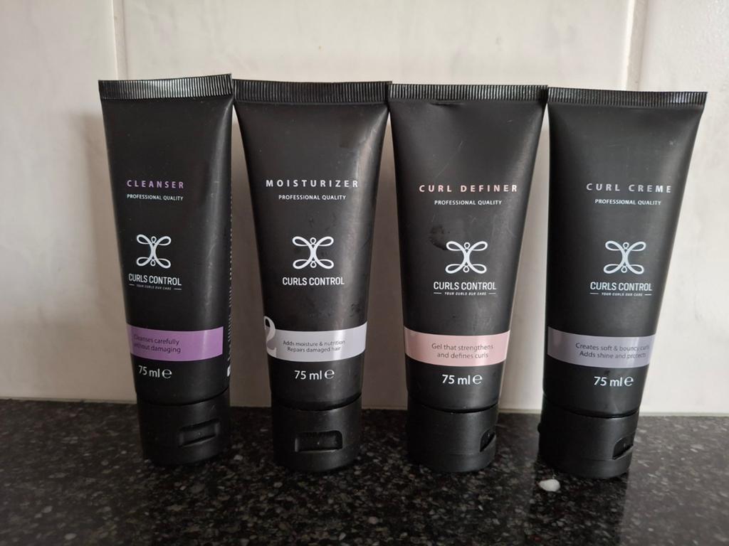 Curls Control Haarverzorgingsset (4x 75ml), Ophalen of Verzenden, Nieuw, Haarverzorger of -hersteller