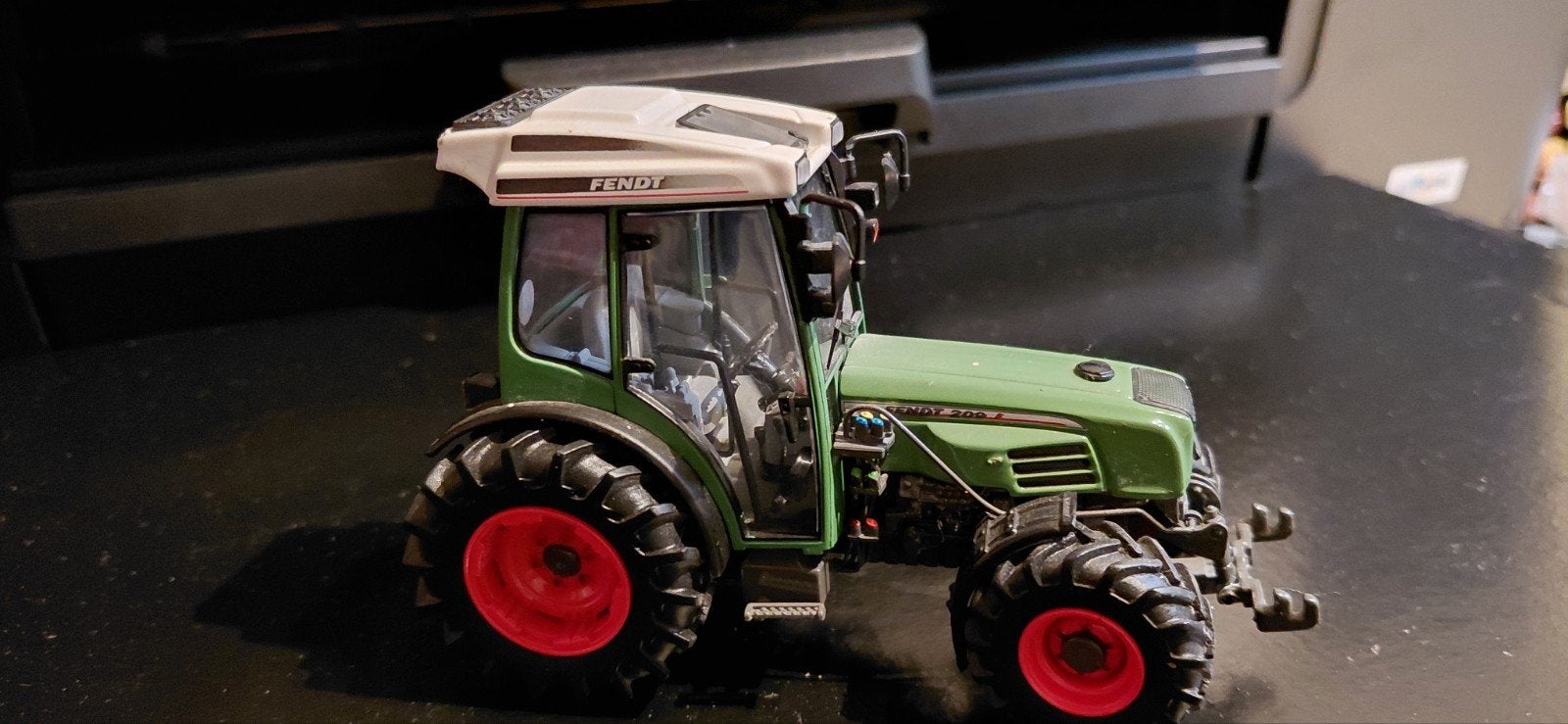 Fendt 209 F Universal Hobbies, Ophalen of Verzenden
