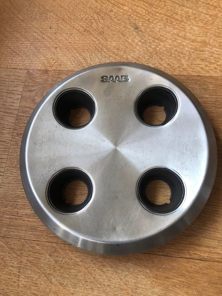 Originele Saab naafdop voor Saab 900 (en/of 99 en/of 9000?), Ophalen of Verzenden, Zo goed als nieuw