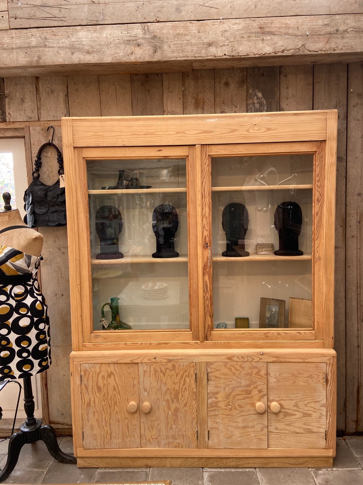 Landelijke ondiepe kast buffetkast vitrine